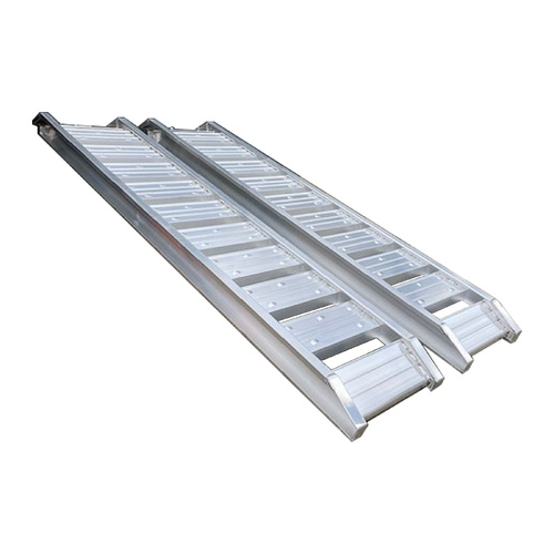 1.6 Tonne 2.44 Metre X 370Mm Aluminium Loading Ramps - Heavy Duty Rubber Track Use